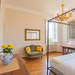 Luxury In Cardinal Ciceri By Rent San Fermo della Battaglia
