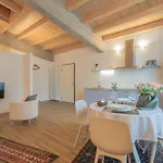 Luxury In Cardinal Ciceri By Rent アパート