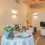 Luxury In Cardinal Ciceri By Rent アパート *