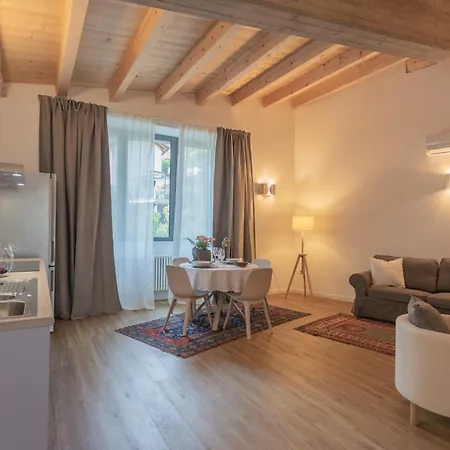 Luxury In Cardinal Ciceri By Rent Apartment San Fermo della Battaglia
